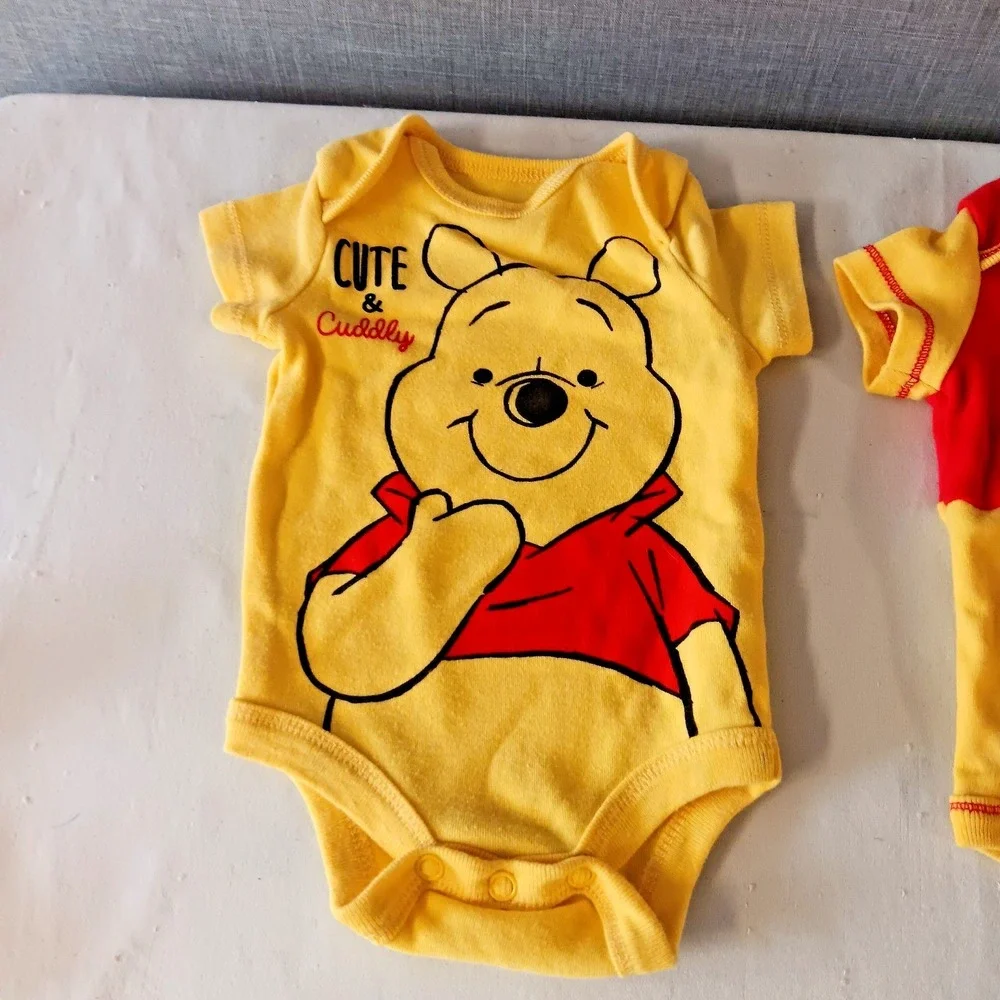 Disney Baby Winnie The Pooh Eeyore Bodysuits 4‎ Pack Lot NB Newborn Yellow Blue